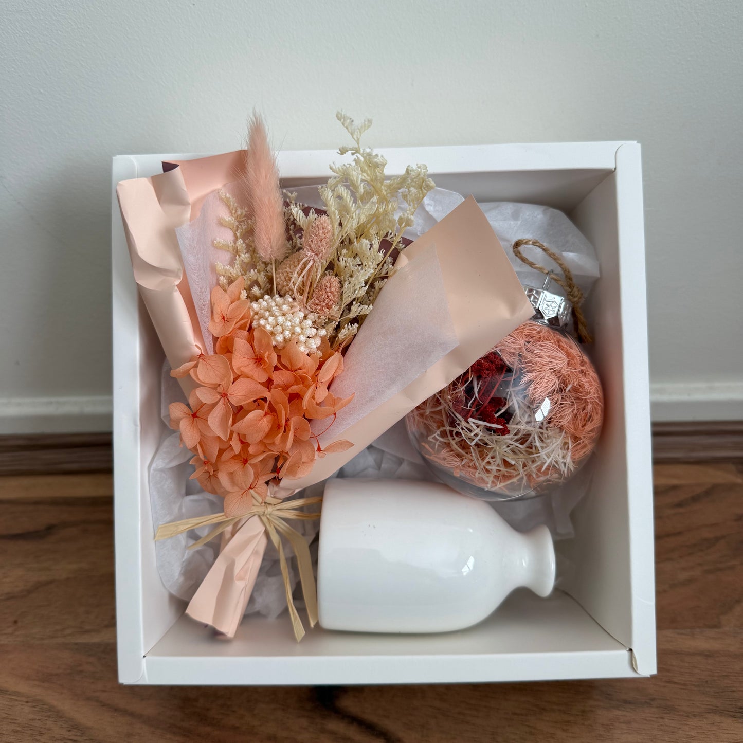 Floral X Bauble pack